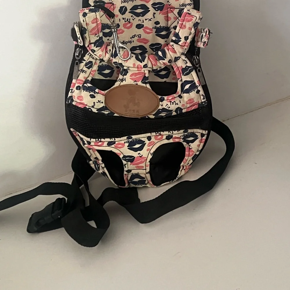 Hands free Dog carrier small